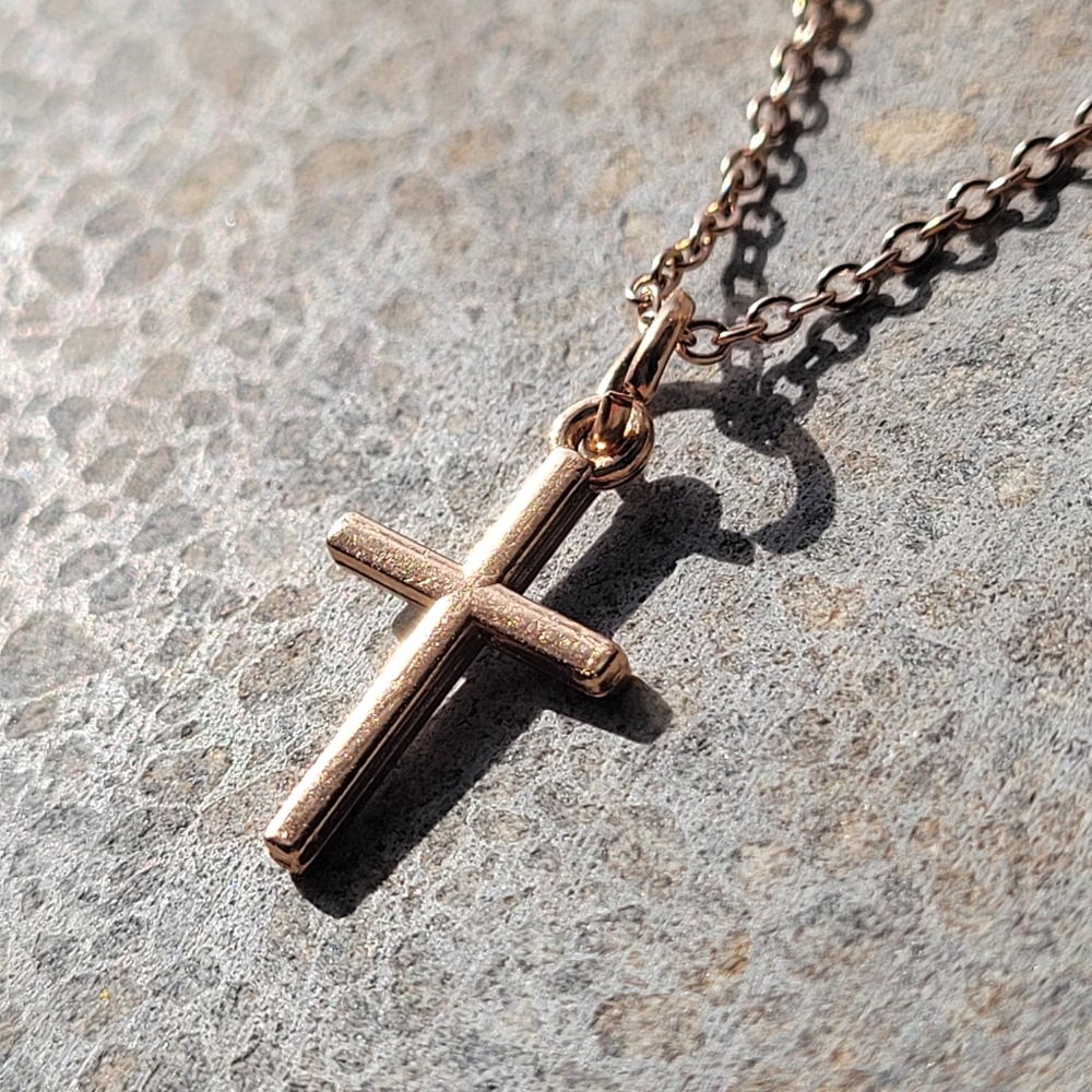🖤3/$50 Rose Gold Cross Handmade Necklace